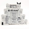 RELE TIPO CLEMA CON SALIDA ELECTROMECANICA 24V 700-HLT1Z24